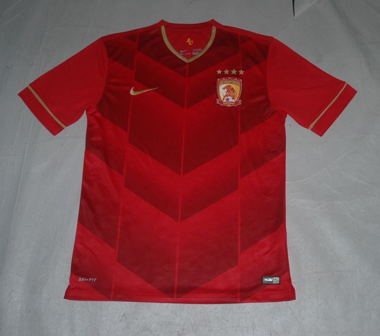 Guangzhou Evergrande Taobao 15/16 Home Soccer Jersey